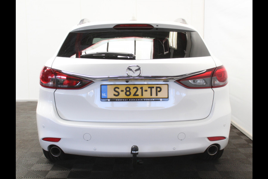 Mazda 6 Sportbreak 2.0 SkyActiv-G 165 Luxury CLIMATE | CARPLAY | LMV19 | AFNBTRHAAK | STOEL/STUURVERW | HEAD-UP | LED | ADAPCRUISE