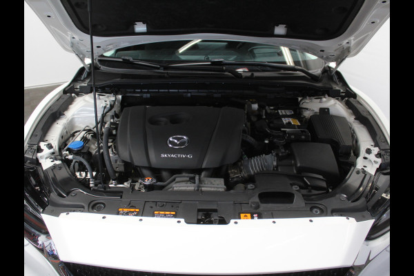 Mazda 6 Sportbreak 2.0 SkyActiv-G 165 Luxury CLIMATE | CARPLAY | LMV19 | AFNBTRHAAK | STOEL/STUURVERW | HEAD-UP | LED | ADAPCRUISE