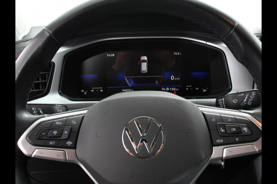 Volkswagen T-Roc 1.0 TSI Life Digitale Cockpit Navigatie Apple Carplay/Android Auto Adaptive Cruise control Parkeer sensoren Lichtmetalen Velgen 16" Extra Getint glas