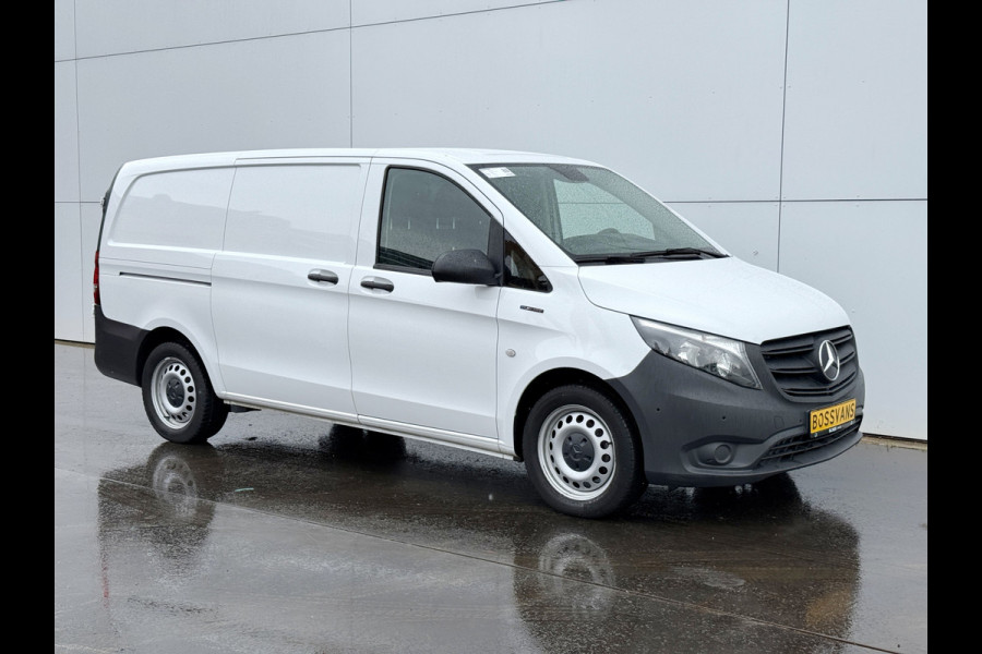 Mercedes-Benz eVito 112 eVito 66 kWh L2 286km WLTP 96,7% (SOH) Snelladen Laadkabel Carplay Climate control Cruise control Camera Parkeersensoren voor achter