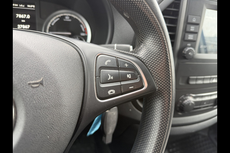 Mercedes-Benz eVito 112 eVito 66 kWh L2 286km WLTP 96,7% (SOH) Snelladen Laadkabel Carplay Climate control Cruise control Camera Parkeersensoren voor achter