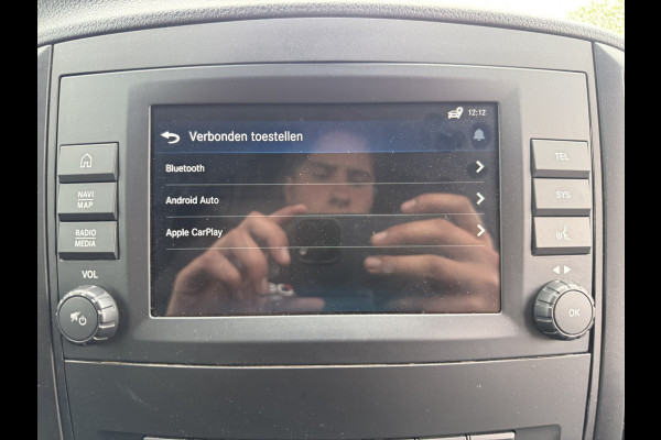Mercedes-Benz eVito 112 eVito 66 kWh L2 286km WLTP 96,7% (SOH) Snelladen Laadkabel Carplay Climate control Cruise control Camera Parkeersensoren voor achter
