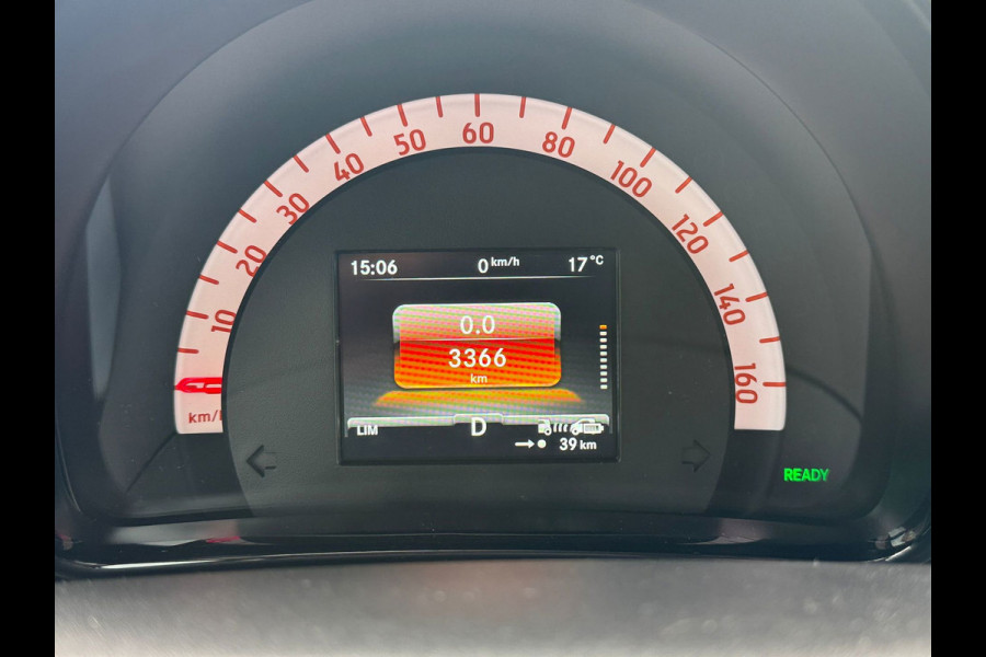 Smart Fortwo EQ Comfort PLUS /Leer /Pano /JBL /Camera /Led