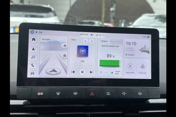 MG Mg4 electric Luxury 64 kWh FABRIEKS GARANTIE T/M 02-2031 | SOH 97% | STOEL + STUURVERWARMING | 360 CAMERA | ELEK. STOEL | KEYLESS | DODEHOEK | APPLECARPLAY | 13K KM! | RIJKLAAR |