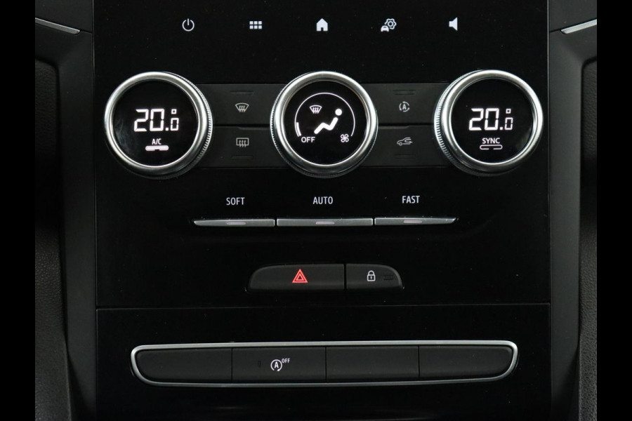 Renault Mégane 1.0 TCe Zen | Carplay | Trekhaak | Navigatie | Full LED | DAB | Climate control | Parkeerhulp | Cruise control | Bluetooth