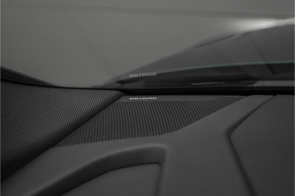 Audi e-tron 55 Quattro Advanced Pro Line Plus 95 kWh Pano B&O HUD Trekhaak 21"
