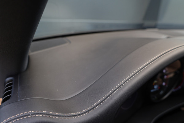 Porsche Cayenne 3.0 E-Hybrid Platinum Edition | PANO | 22 INCH | BOSE | 360 | MEMORY | LUCHTVERING | SPORT CRHONO | KEYLESS |