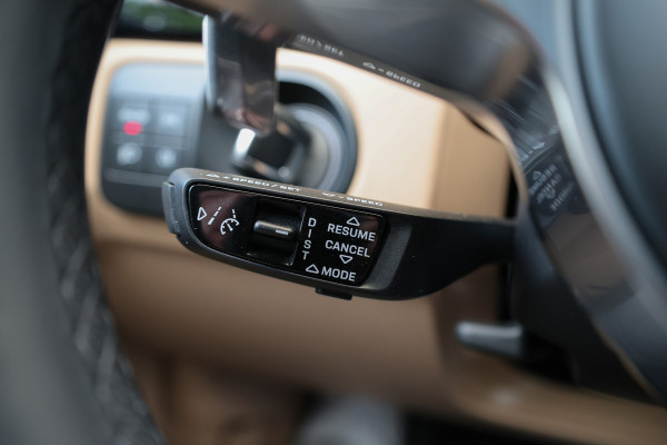 Porsche Cayenne 3.0 E-Hybrid Platinum Edition | PANO | 22 INCH | BOSE | 360 | MEMORY | LUCHTVERING | SPORT CRHONO | KEYLESS |