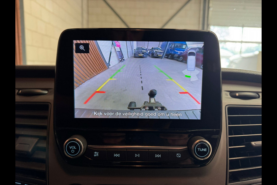 Ford Transit Custom 2.0 TDCI L2H1 Trend Dubbele Cabine CRUISE-AIRCO-CARPLAY-CAMERA-TREKHAAK
