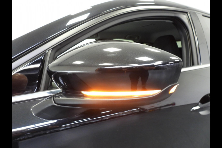 Mazda CX-30 2.0 e-SkyActiv-X M Hybrid Homura NAVI/CAMERA/HEAD-UP/LED/18"LMV!