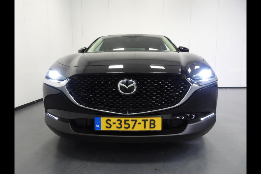 Mazda CX-30 2.0 e-SkyActiv-X M Hybrid Homura NAVI/CAMERA/HEAD-UP/LED/18"LMV!