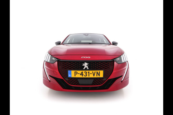 Peugeot e-208 EV GT Pack 50 kWh [ 3-Fase-11kW ] {SOH-88%] (INCL-BTW) *HEATPUMP | FULL-LED | DIGI-COCKPIT | BLINDSPOT | CAMERA | LEATHER-ALCANTARA | AMBIENTLIGHT | NAVI-FULLMAP | LANE-ASSIST | KEYLESS | DAB | CCS-FASTLOADER | HEATED-SPORTSEATS | PRIV