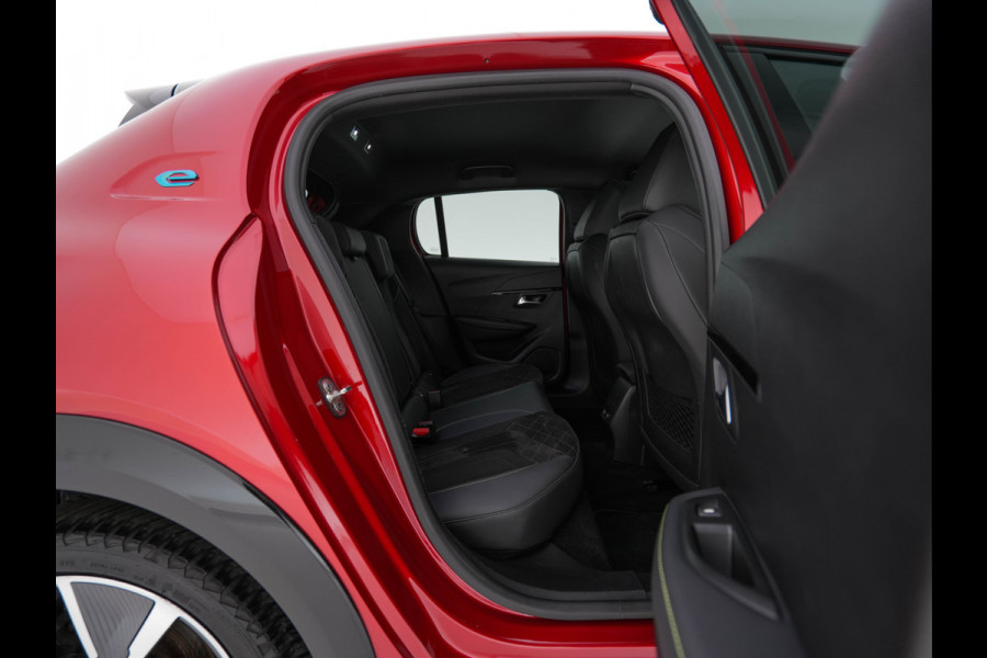 Peugeot e-208 EV GT Pack 50 kWh [ 3-Fase-11kW ] {SOH-88%] (INCL-BTW) *HEATPUMP | FULL-LED | DIGI-COCKPIT | BLINDSPOT | CAMERA | LEATHER-ALCANTARA | AMBIENTLIGHT | NAVI-FULLMAP | LANE-ASSIST | KEYLESS | DAB | CCS-FASTLOADER | HEATED-SPORTSEATS | PRIV