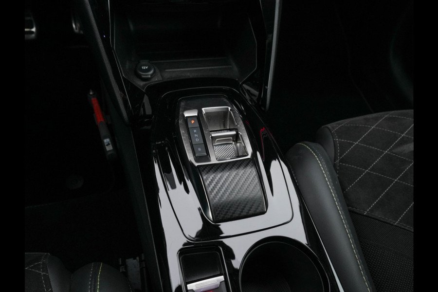 Peugeot e-208 EV GT Pack 50 kWh [ 3-Fase-11kW ] {SOH-88%] (INCL-BTW) *HEATPUMP | FULL-LED | DIGI-COCKPIT | BLINDSPOT | CAMERA | LEATHER-ALCANTARA | AMBIENTLIGHT | NAVI-FULLMAP | LANE-ASSIST | KEYLESS | DAB | CCS-FASTLOADER | HEATED-SPORTSEATS | PRIV