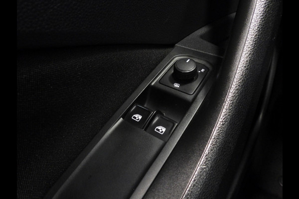 Škoda Kamiq 1.0 TSI Ambition NAVI-APP/CRUISE/LED/TREKH./16"LMV!