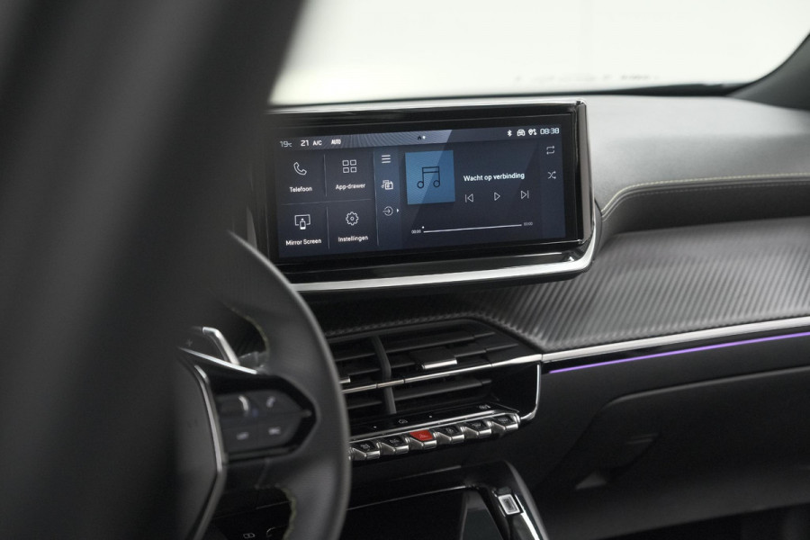 Peugeot 2008 Hybrid 145 e-DCS6 GT | Camera | Apple Carplay | Parkeersensoren