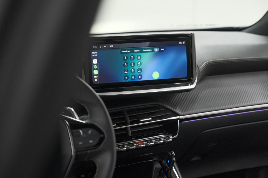 Peugeot 2008 Hybrid 145 e-DCS6 GT | Camera | Apple Carplay | Parkeersensoren