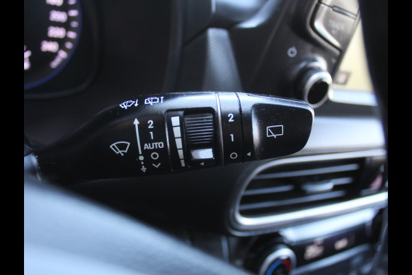Hyundai Kona 1.0T Fashion CLIMATE | CARPLAY | CAMERA | LMV17 | PDCA | CRUISE | NAVI | STOEL/STUURVERW