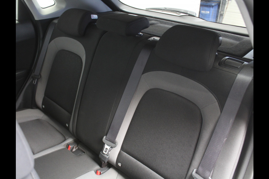 Hyundai Kona 1.0T Fashion CLIMATE | CARPLAY | CAMERA | LMV17 | PDCA | CRUISE | NAVI | STOEL/STUURVERW
