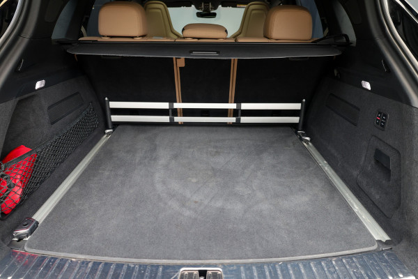 Porsche Cayenne 3.0 E-Hybrid Platinum Edition | PANO | 22 INCH | BOSE | 360 | MEMORY | LUCHTVERING | SPORT CRHONO | KEYLESS |