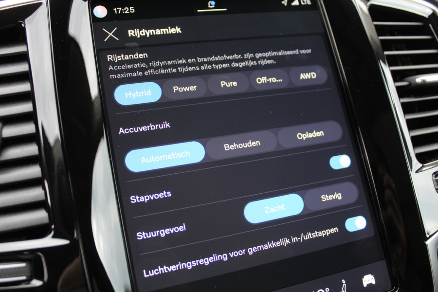 Volvo XC90 2.0 T8 AWD Plus Bright | Luchtvering | 22" | Panoramadak | Leder | BLIS