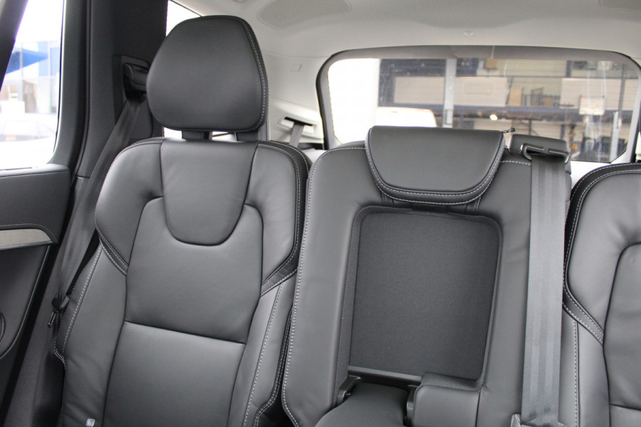 Volvo XC90 2.0 T8 AWD Plus Bright | Luchtvering | 22" | Panoramadak | Leder | BLIS
