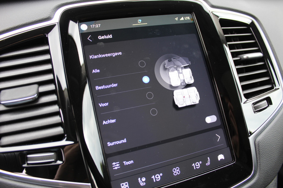 Volvo XC90 2.0 T8 AWD Plus Bright | Luchtvering | 22" | Panoramadak | Leder | BLIS