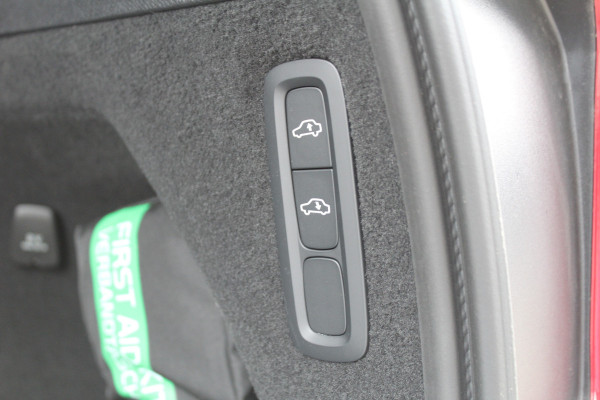 Volvo XC90 2.0 T8 AWD Plus Bright | Luchtvering | 22" | Panoramadak | Leder | BLIS