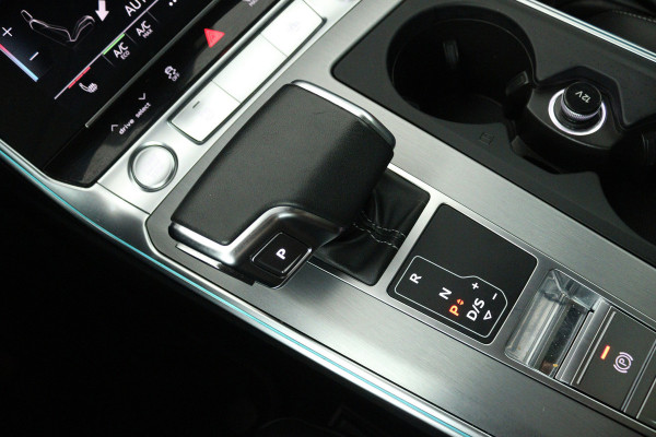 Audi A6 Avant 45 TFSI Design Pro Line Plus S-Line (PANORAMADAK, SFEERVERLICHTING, STOELVERWARMING, CAMERA, ELEKTR STOELEN)