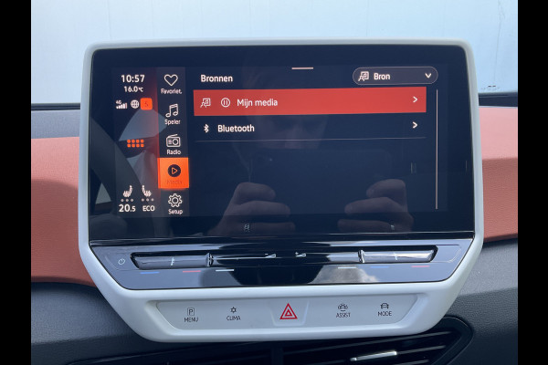 Volkswagen ID.3 First Plus 58 kWh Adap.Cruise Stoel/Stuurverw Navi Keyless 100% Elektrisch