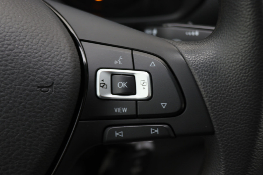 Volkswagen Crafter 35 2.0 TDI DSG 177 PK L3H2 Airco, LED, Camera, ACC, Apple Carplay, Verwarmde Stoelen, Trekhaak