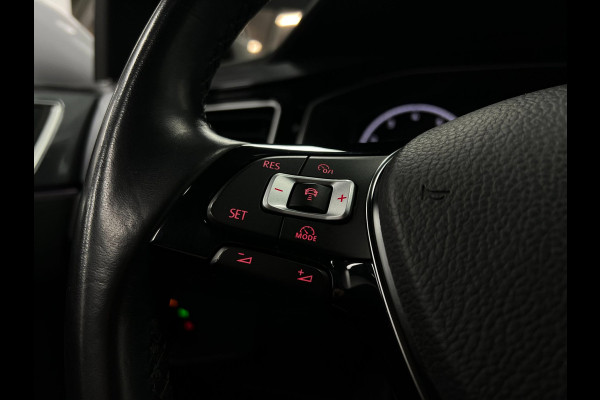 Volkswagen Polo 1.0 TSI R-LINE | LED| Beats | Camera |Pano