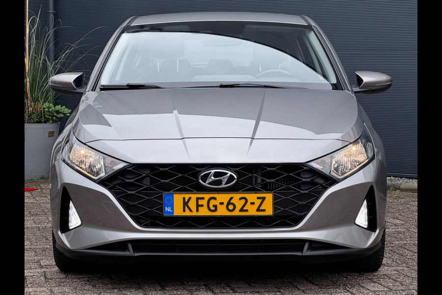 Hyundai i20 1.0 T-GDI Comfort | Camera | Navi By App | Stoel + Stuurverwarming | DAB | Cruise Control