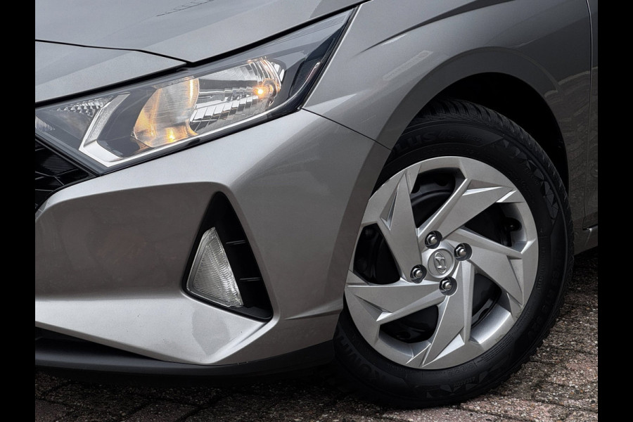 Hyundai i20 1.0 T-GDI Comfort | Camera | Navi By App | Stoel + Stuurverwarming | DAB | Cruise Control