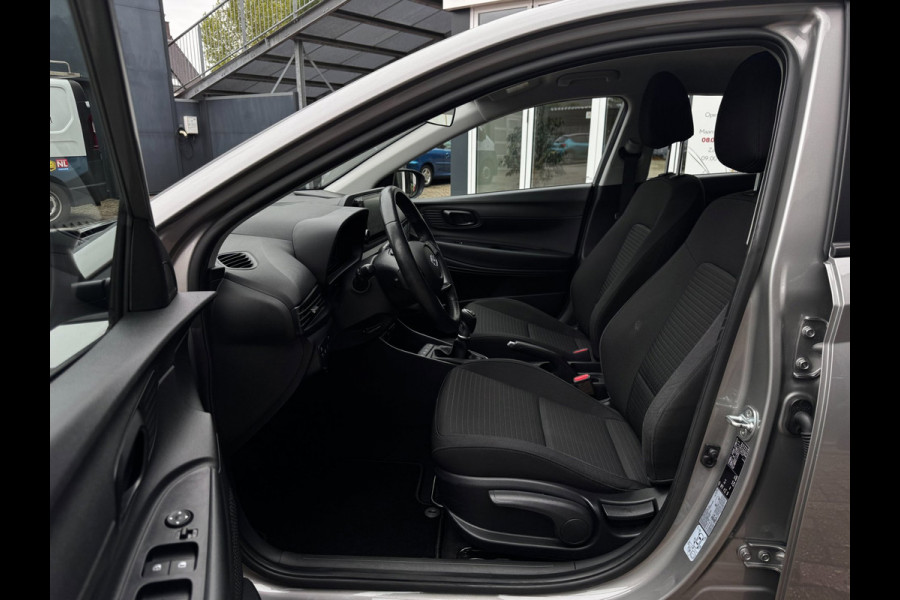 Hyundai i20 1.0 T-GDI Comfort | Camera | Navi By App | Stoel + Stuurverwarming | DAB | Cruise Control