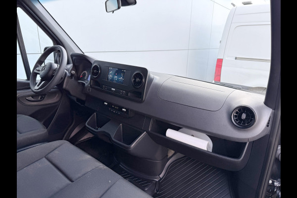 Mercedes-Benz Sprinter 317 1.9 CDI Automaat L3H2 Climate Control Cruise Control Navigatie Camera Carplay