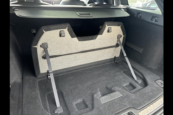 Volvo V60 2.0 T8 Twin Engine AWD R-Design | Pano | H&K | Luxury Line | HUD | Massage & Memory Leder |