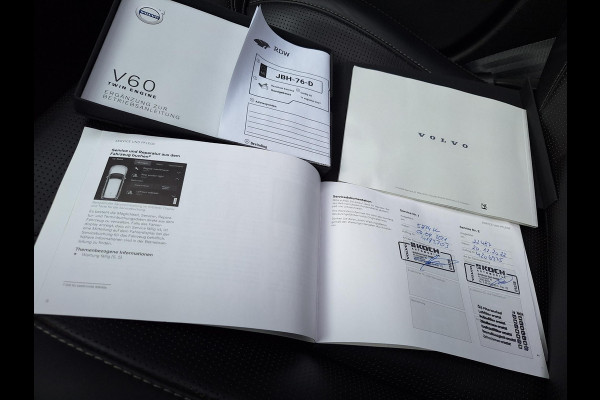 Volvo V60 2.0 T8 Twin Engine AWD R-Design | Pano | H&K | Luxury Line | HUD | Massage & Memory Leder |