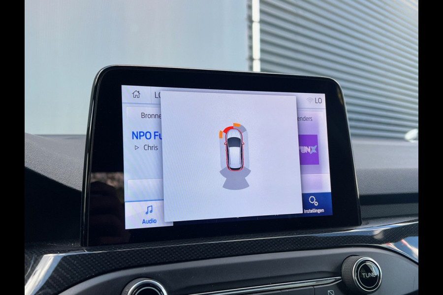 Ford FOCUS Wagon BWJ 2021 | 1.5TDCI 120PK ST Line X Business | WINTERPAKKET | FULL LED | CAMERA A | CARPLAY | SPORTSTOELEN | CLIMA | NAVI |