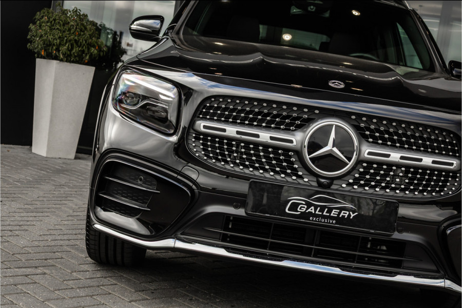 Mercedes-Benz Glb 180 Business Solution AMG 7p. - Panorama | Memory | Carbon | Alcatanra | Stoelverwarming