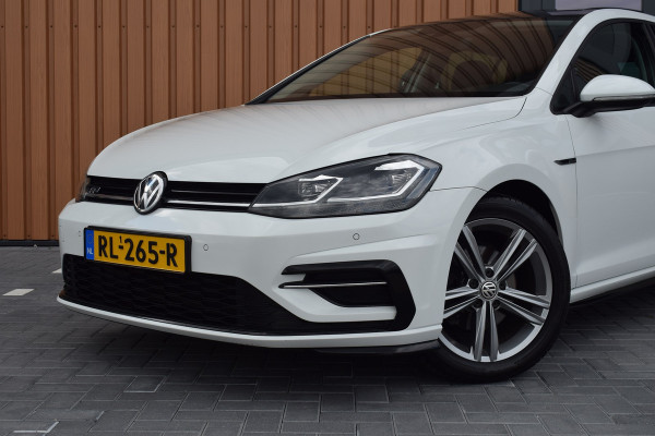 Volkswagen Golf 1.5 TSI 150pk DSG R-line | Pano | Virtual | LED | Dynaudio