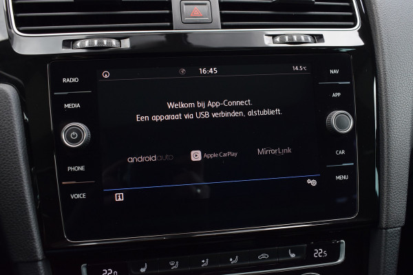Volkswagen Golf 1.5 TSI 150pk DSG R-line | Pano | Virtual | LED | Dynaudio