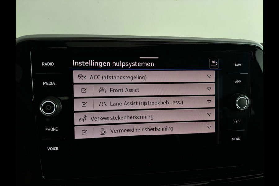 Volkswagen T-Roc 2.0 TSI 4Motion R-Line Business+ Pano|Keyless
