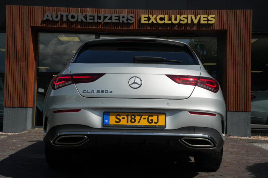 Mercedes-Benz CLA-Klasse Shooting Brake 250 e Premium Plus AMG Panoramadak Widescreen Camera LED