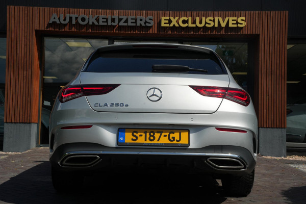 Mercedes-Benz CLA-Klasse Shooting Brake 250 e Premium Plus AMG Panoramadak Widescreen Camera LED