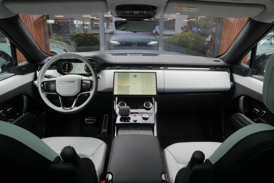 Land Rover Range Rover Sport 3.0 P510e First Edition Panoramadak Massage Meridian HeadUp Ambient 22''LM