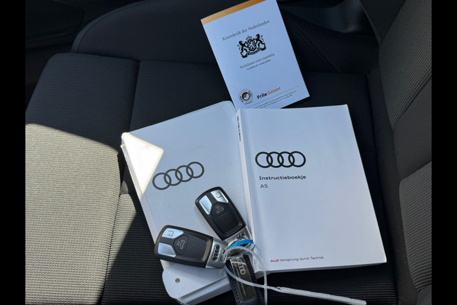 Audi A5 Sportback 40 TFSI Business Edition * Cruise * Navigatie * PDC * El. kofferklep *