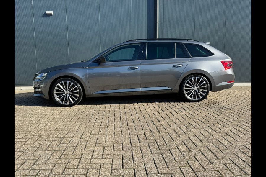 Škoda Superb Combi 1.5 TSI ACT * Sideassistent * Memory * Trekhaak * Achterbank verwarmd *