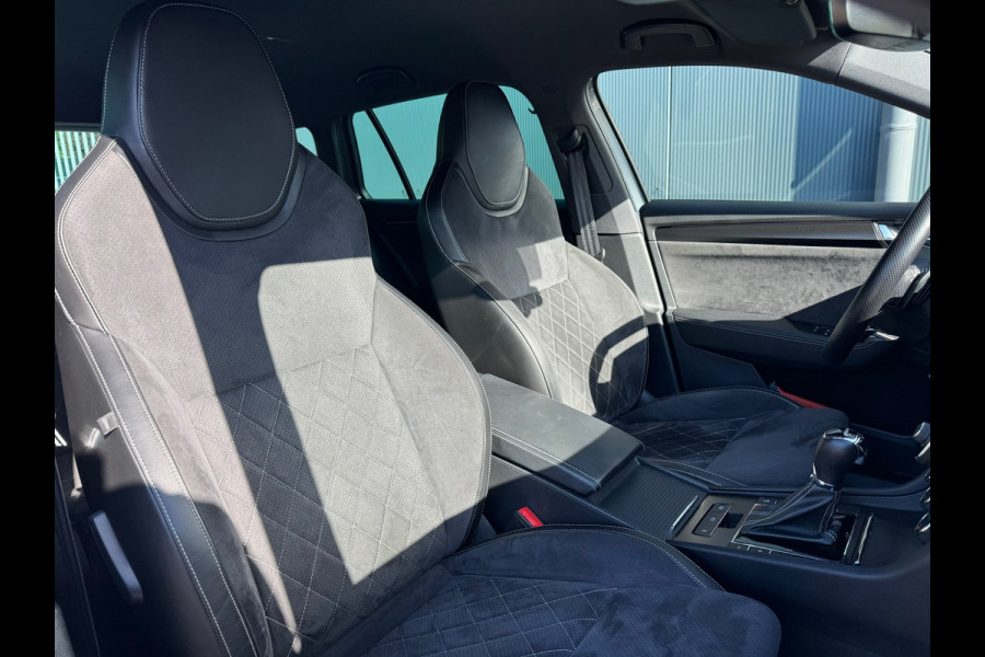 Škoda Superb Combi 1.5 TSI ACT * Sideassistent * Memory * Trekhaak * Achterbank verwarmd *