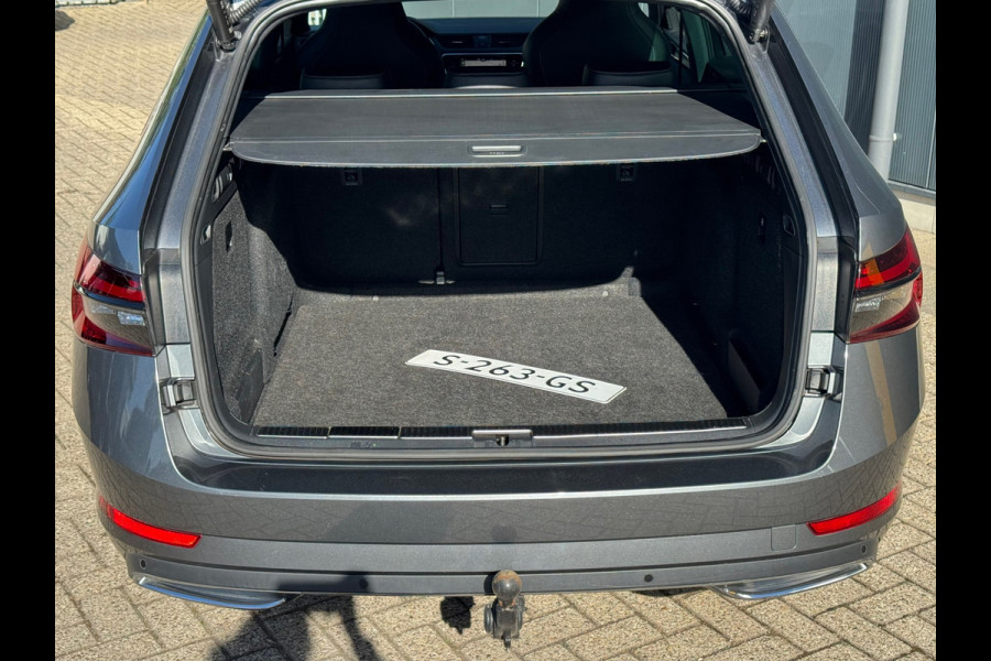 Škoda Superb Combi 1.5 TSI ACT * Sideassistent * Memory * Trekhaak * Achterbank verwarmd *